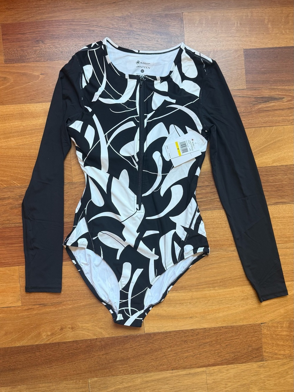 BloqUV Women's Black & White Long-Sleeve Zip Front One-Piece Swimsuit nwt medium